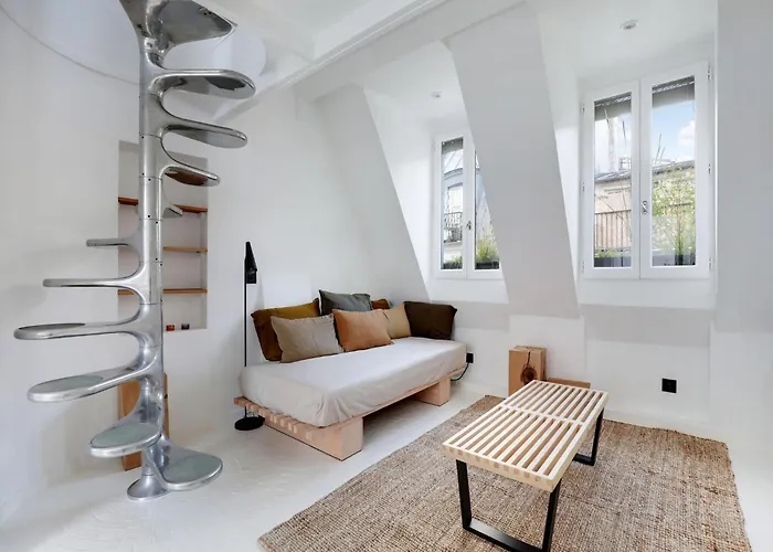 Cosy And Atypical Marais Balcony - 1 Bdr 2 P