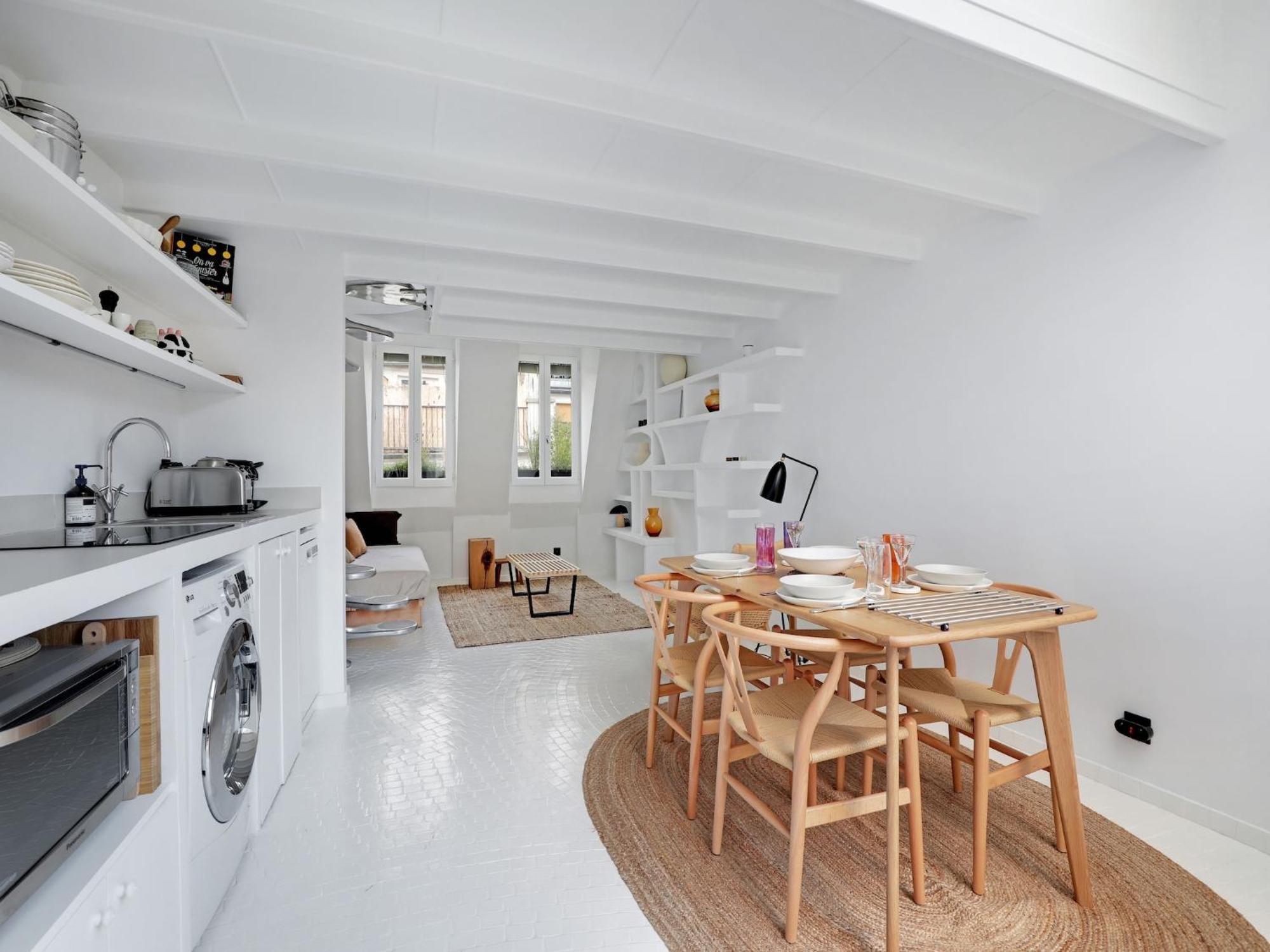 Cosy And Atypical Marais Balcony - 1 Bdr 2 P