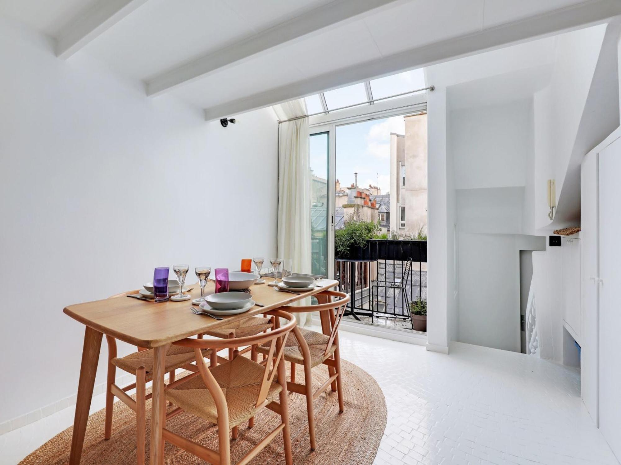 Cosy And Atypical Marais Balcony - 1 Bdr 2 P